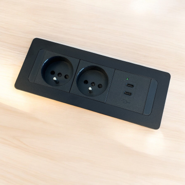 Powerunit zwart 2 voudig stopcontact met usb-c laders